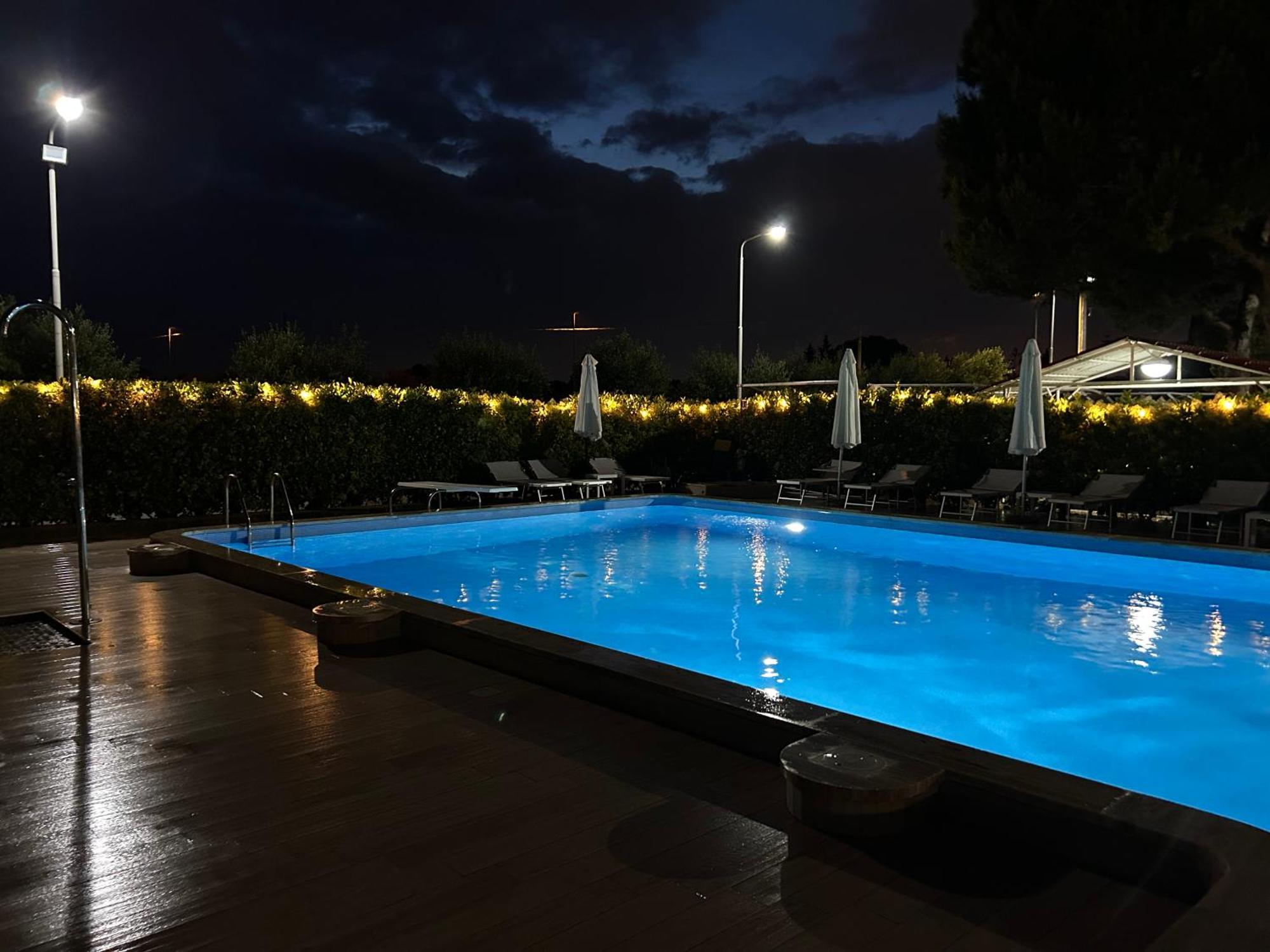 Residence Sunbeam Лепорано Экстерьер фото